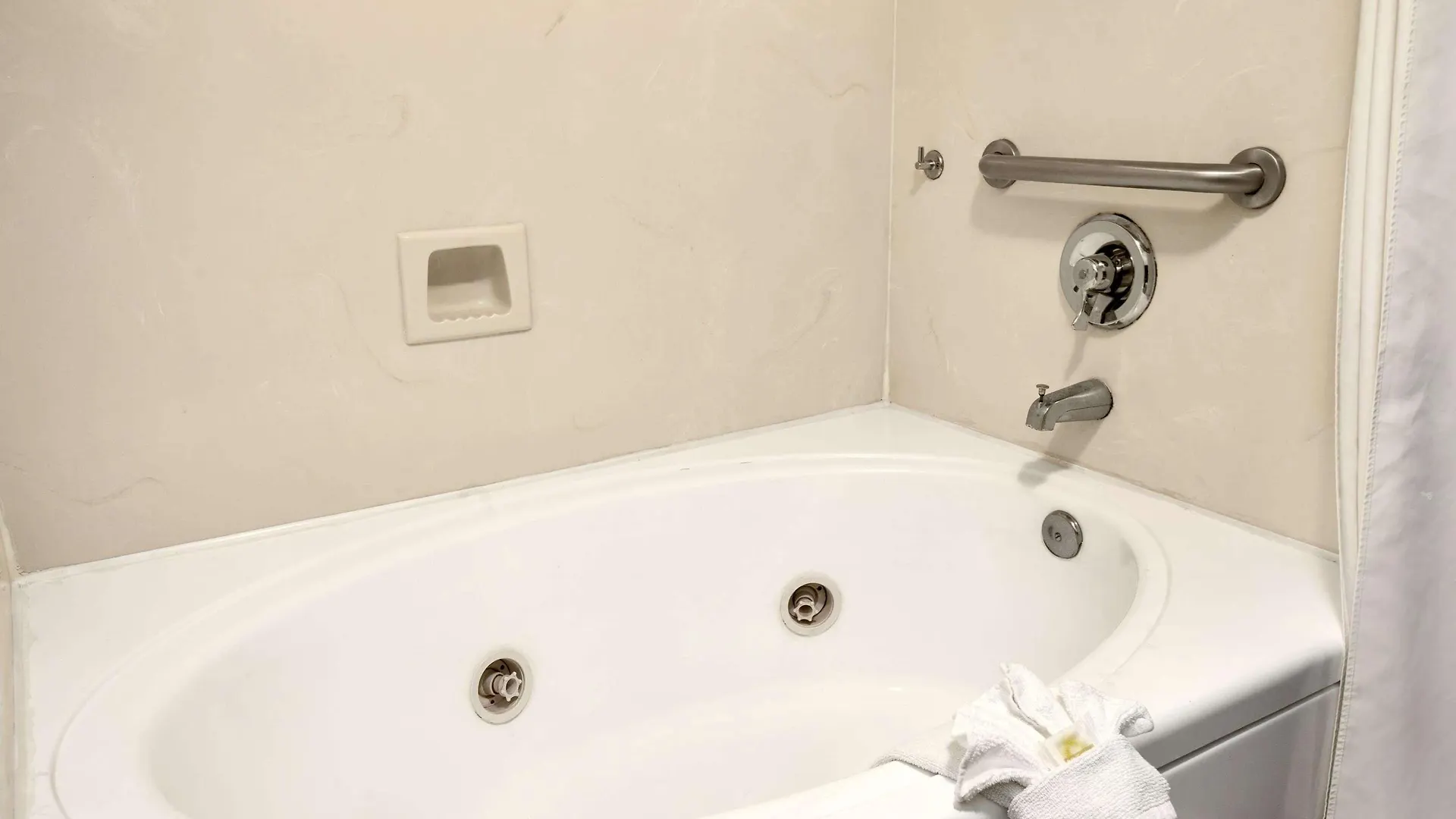 ** Hotel Days Inn By Wyndham Concord United States