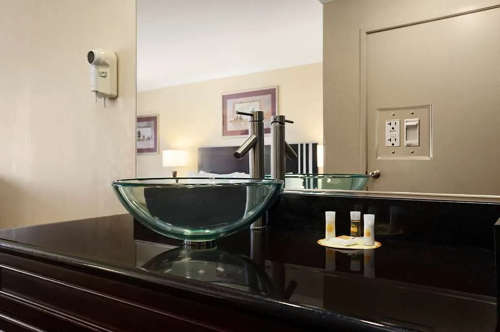 Days Inn By Wyndham Concord 2*,  United States